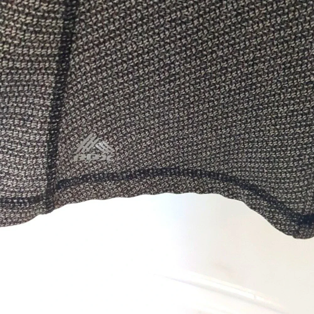 RBX Quarter Zip athletic knit top heathered black gray thumb holes XL
